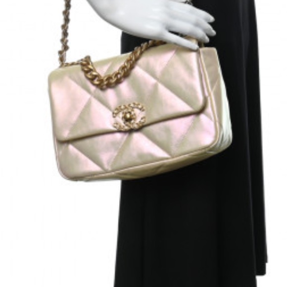 Meet your Posher, Janice - Picture 4 of 8